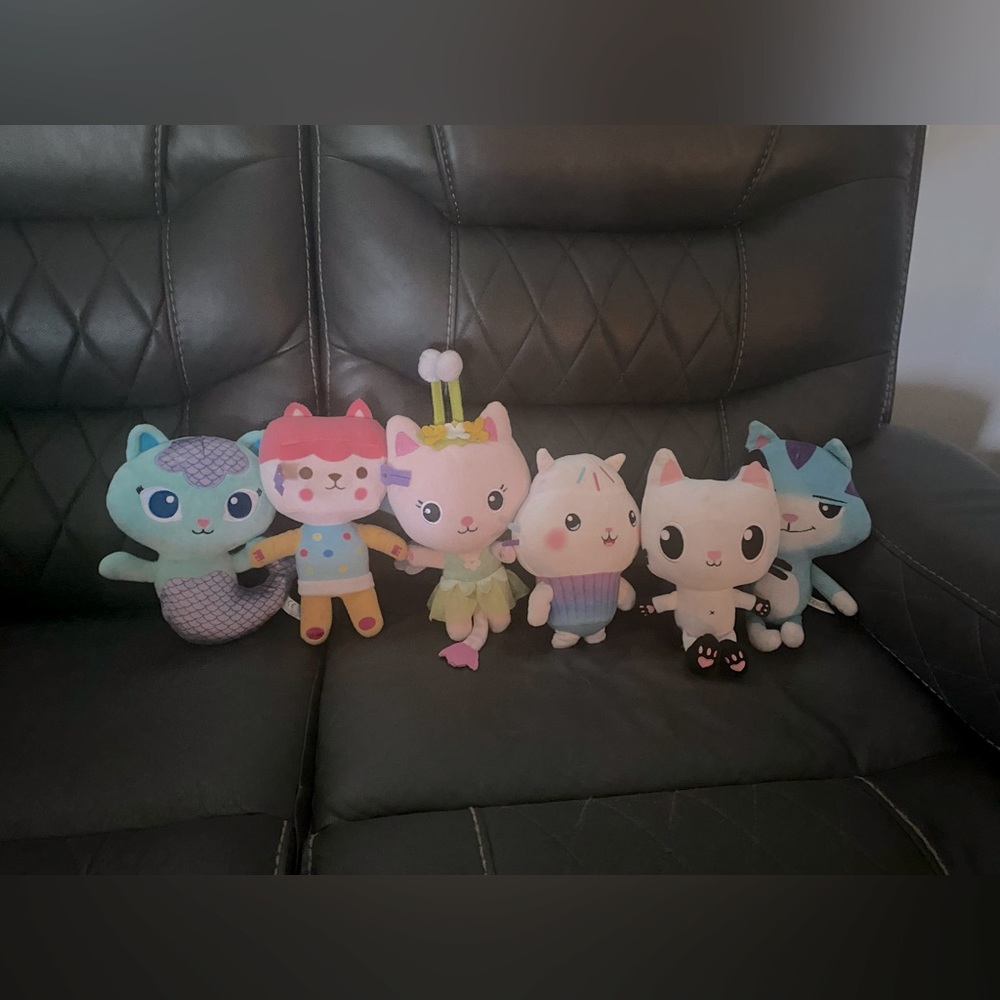 Gabbys dollhouse stuffed animals 8 in bundle
